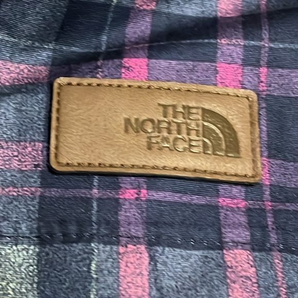 The North Face Jacket - Picture 2 of 9